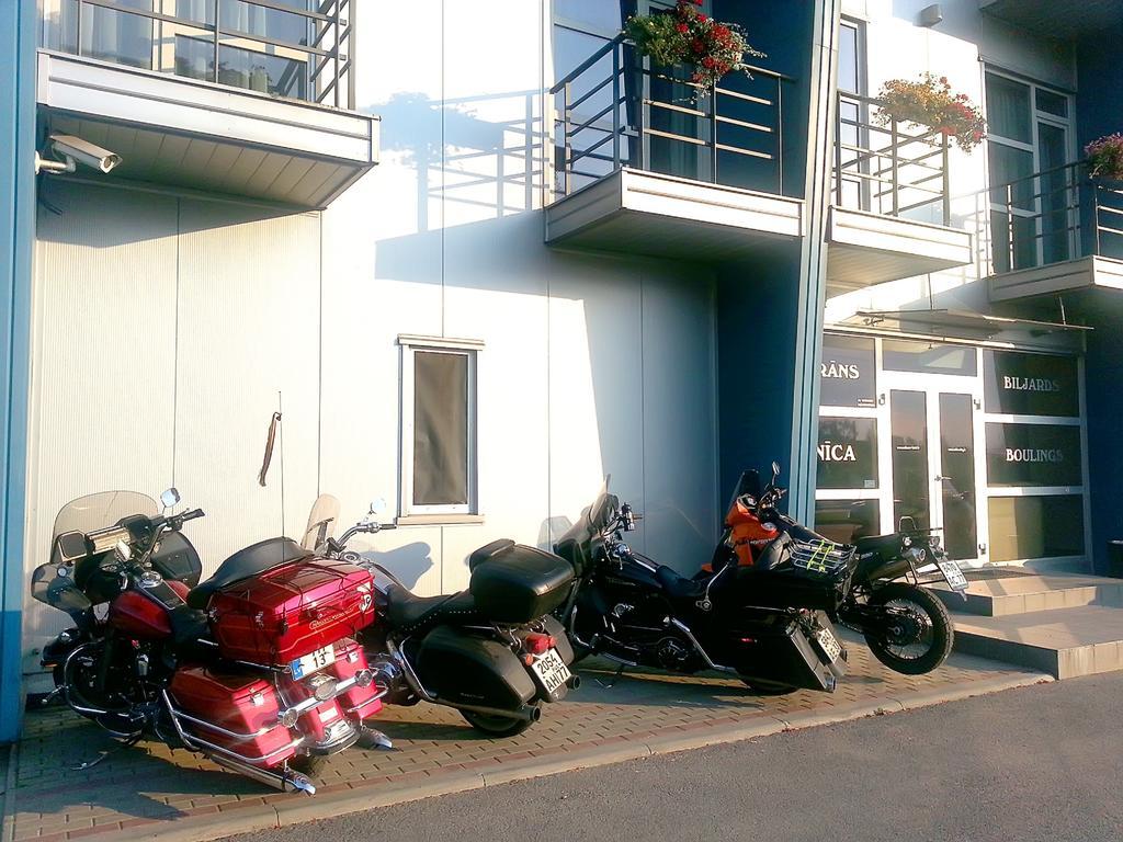 Riga Unimars Hotel 외부 사진